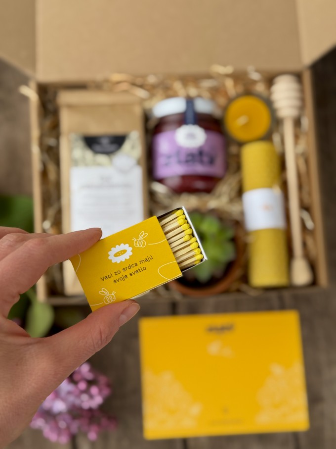 Darčekový box pre ženu „Teplo domova“ - prírodný darček nielen na Deň matiek - Image 2