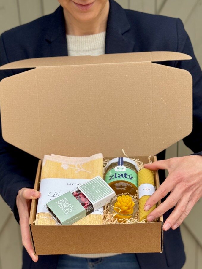Darčekový box pre ženu „Jemná elegancia“ – darček na Deň matiek